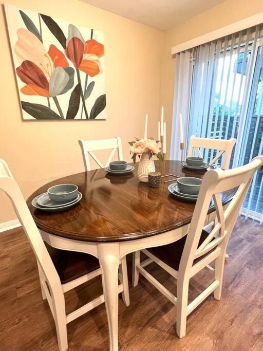 Lovely 2 Bedroom/2 Bath Houston, Heights/Galleria Екстериор снимка